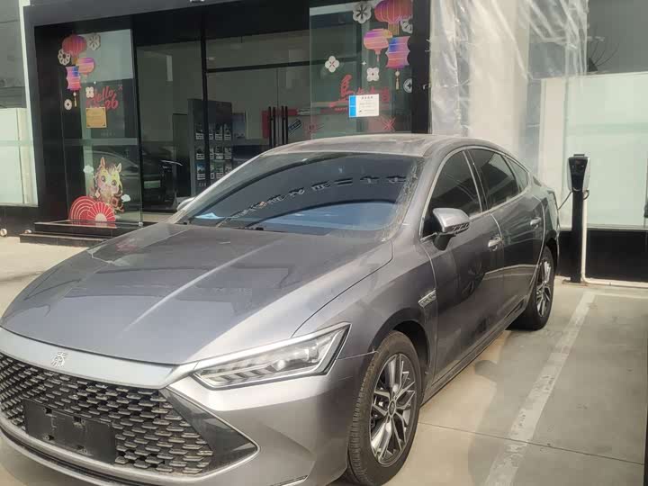 Фото 3 - BYD Qin Plus