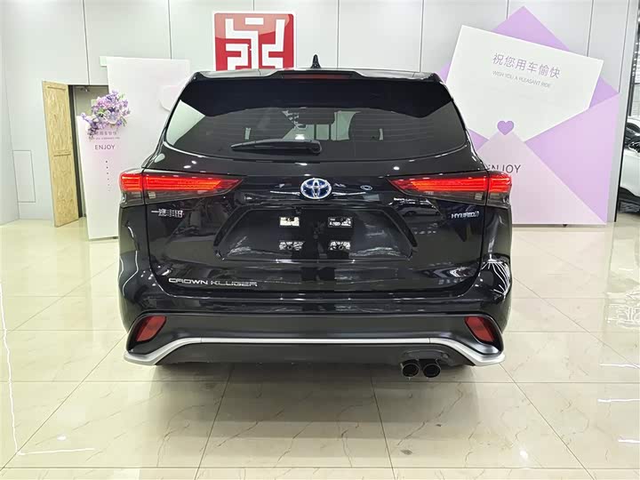 Фото 5 - Toyota Crown Kluger