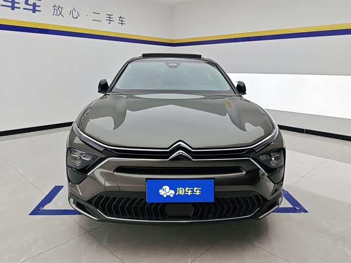 Фото 2 - Citroen C5 X