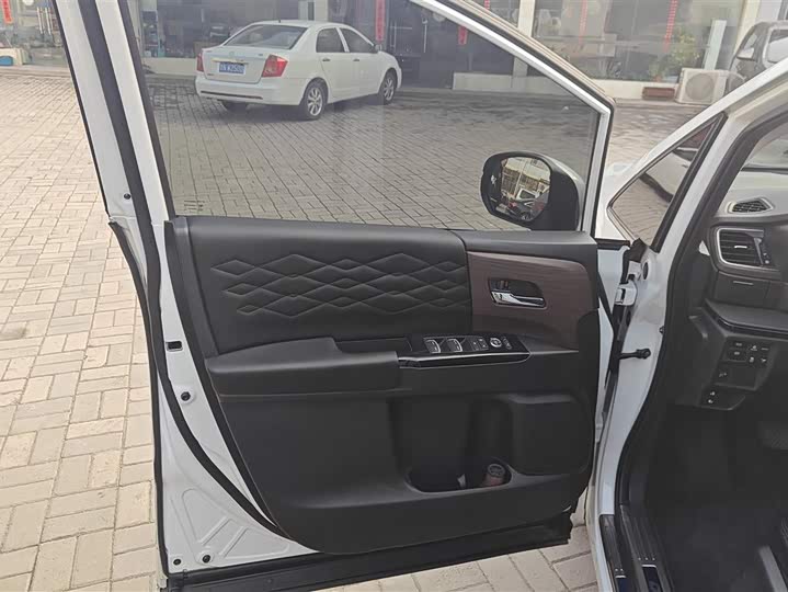 Фото 7 - Honda Odyssey