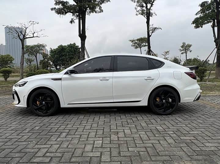 Photo 4 - MG Motor 6