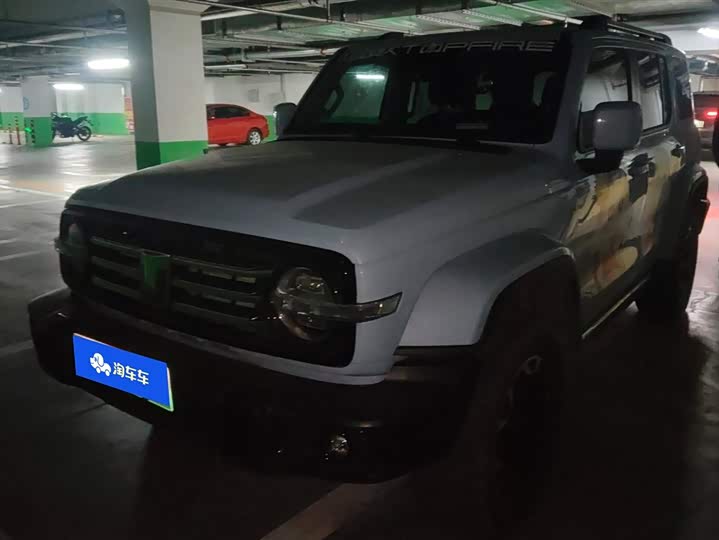 Фото 1 - Tank 300 Hybrid