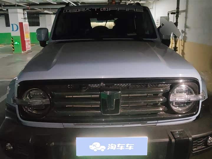 Фото 2 - Tank 300 Hybrid