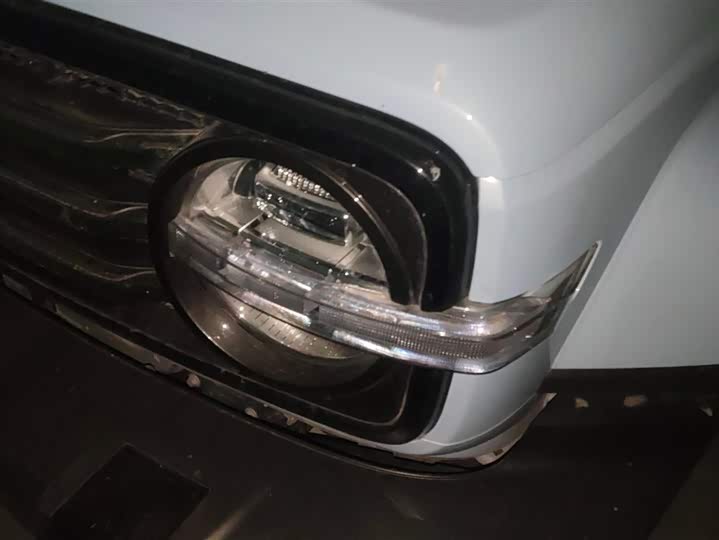 Фото 5 - Tank 300 Hybrid