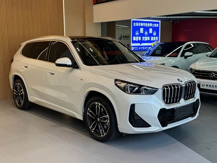 Фото 3 - BMW X1