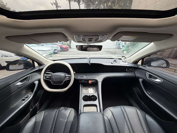 Фото 5 - Roewe D7