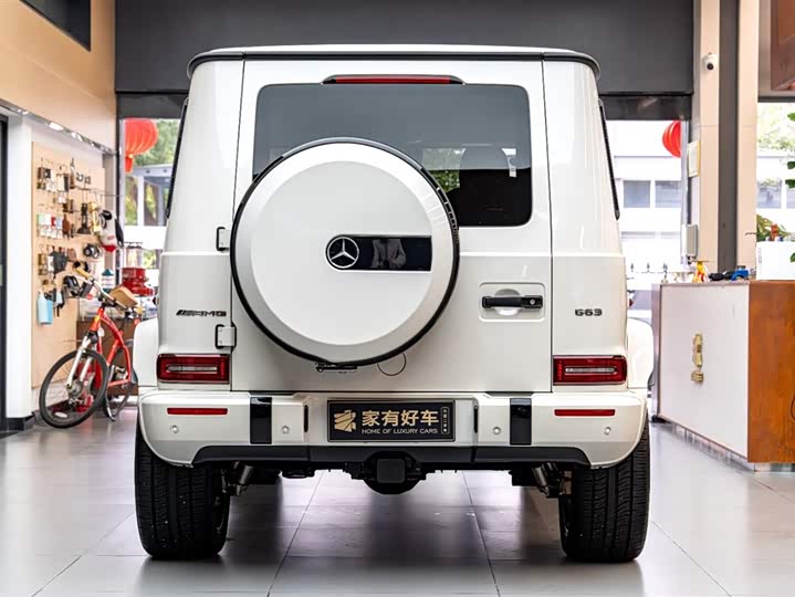 Photo 5 - Mercedes-Benz G-Class AMG