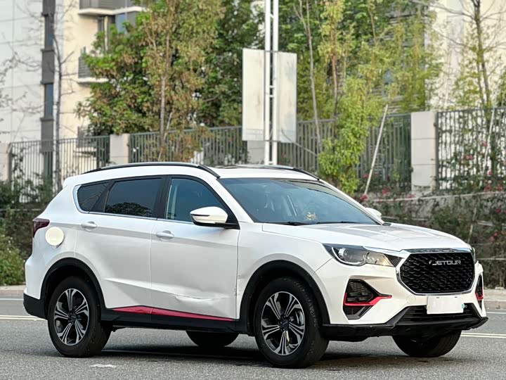 Фото 3 - Jetour X70