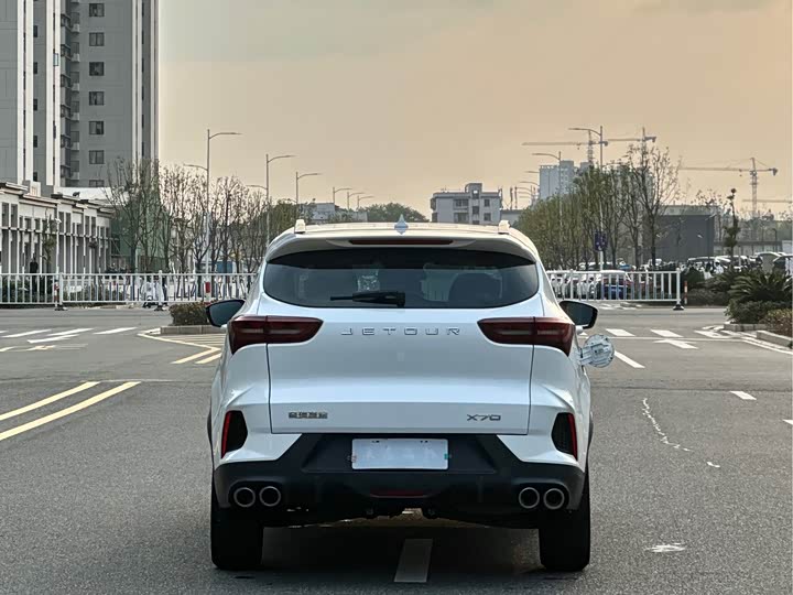 Фото 4 - Jetour X70