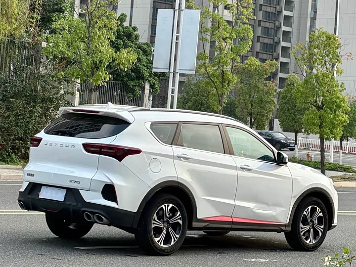 Фото 6 - Jetour X70