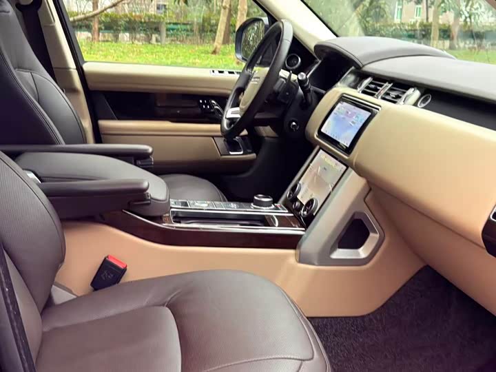 Фото 9 - Land Rover Range Rover