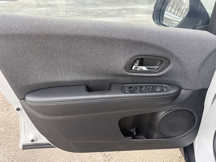 Фото 4 - Honda XR-V