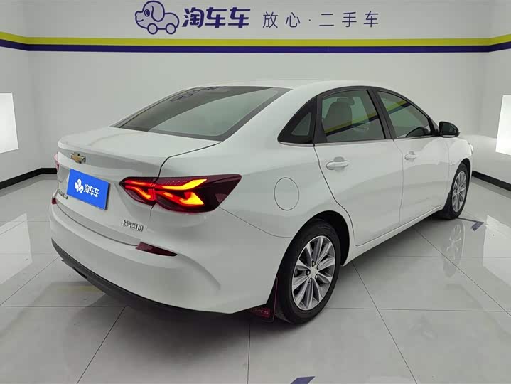 Фото 3 - Chevrolet Monza