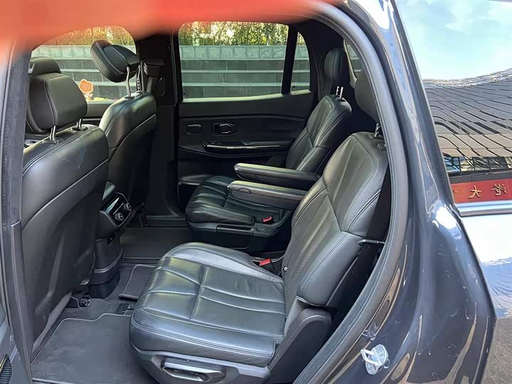 Фото 4 - Nio ES8