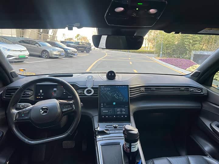 Фото 5 - Nio ES8