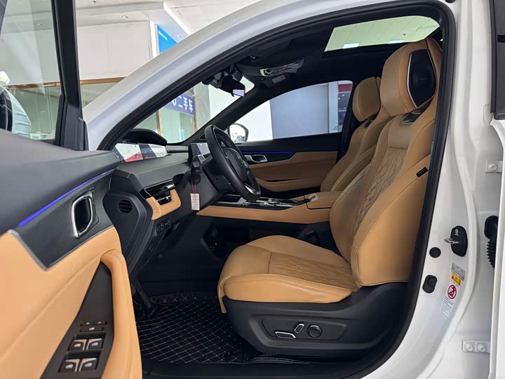 Фото 4 - Changan UNI-K