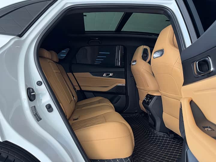 Фото 6 - Changan UNI-K