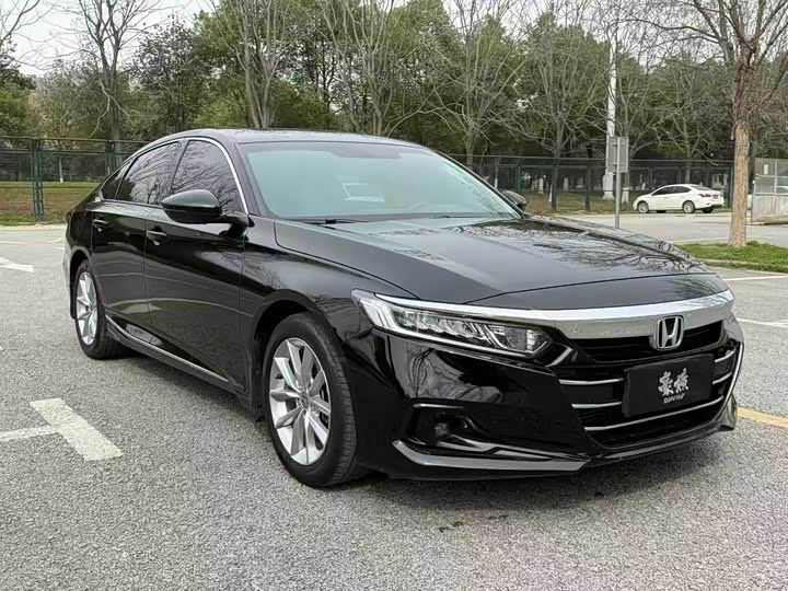 Photo 3 - Honda Accord