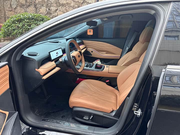 Фото 6 - Geely Galaxy Starshine 8 EM-i