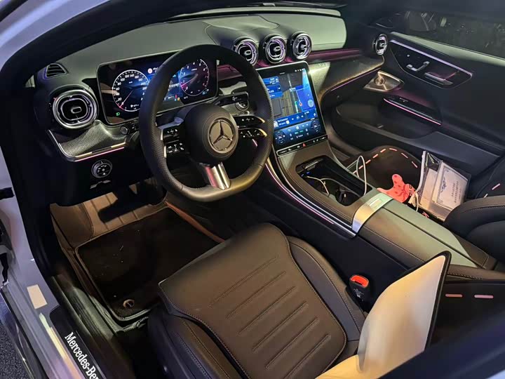 Фото 3 - Mercedes-Benz C-Class