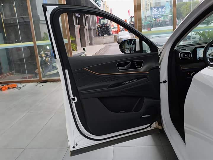 Фото 7 - Chery Tiggo 9