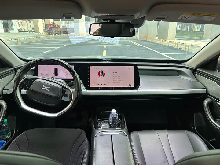 Фото 9 - XPeng P7