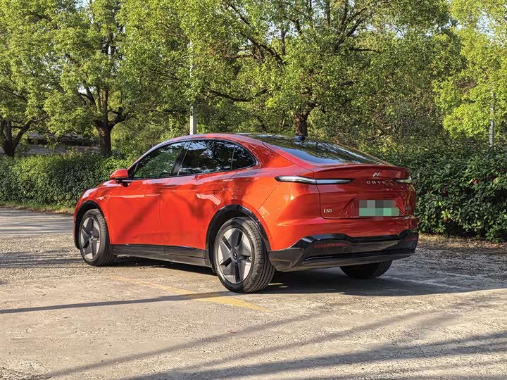 Фото 3 - Nio Onvo L60