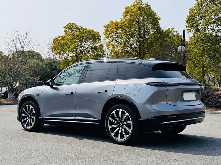 Фото 4 - Nio ES6