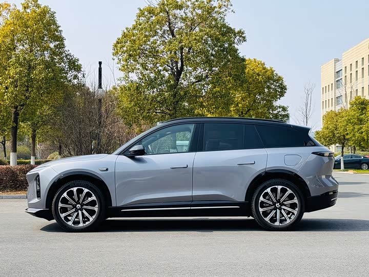 Фото 7 - Nio ES6