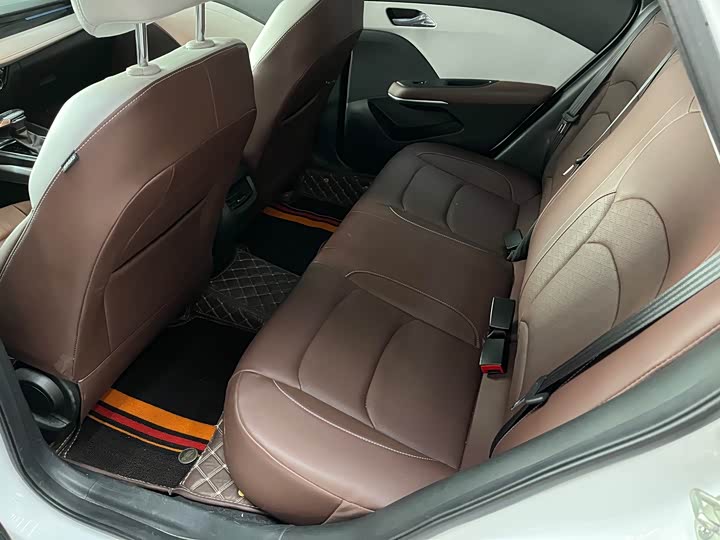 Фото 8 - Chevrolet Monza