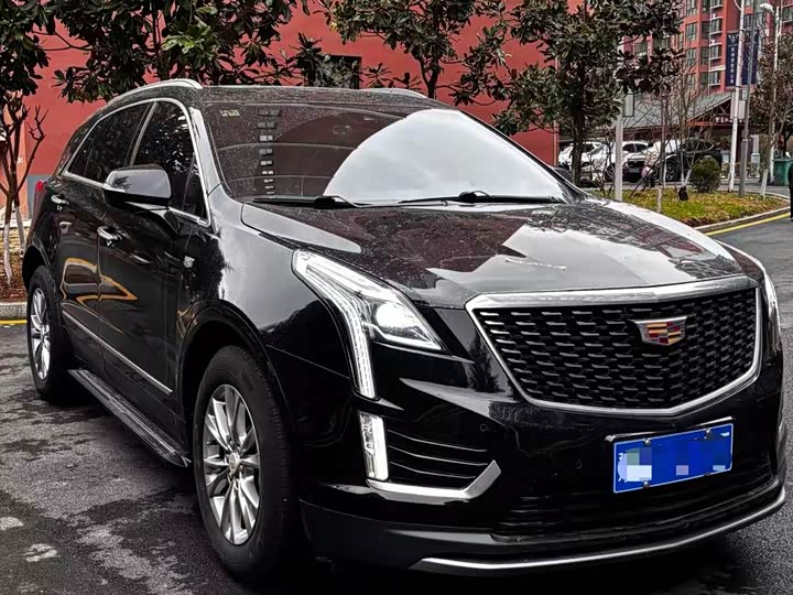 Фото 3 - Cadillac XT5