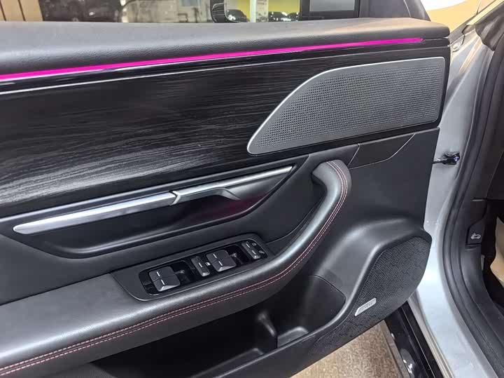 Фото 5 - XPeng P7