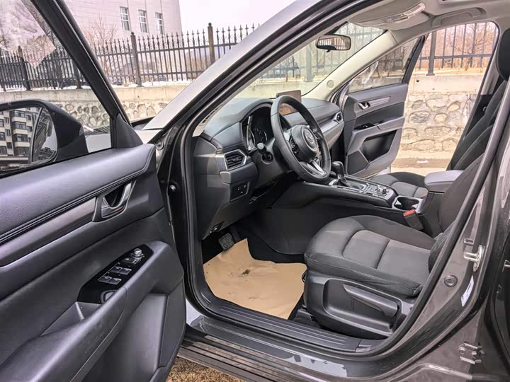 Фото 7 - Mazda CX-5