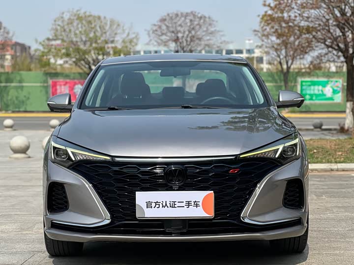 Фото 2 - Changan Eado Plus