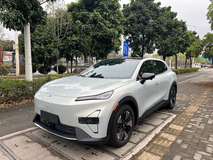 Фото 1 - Changan Deepal S05