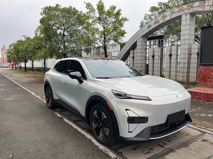 Фото 3 - Changan Deepal S05