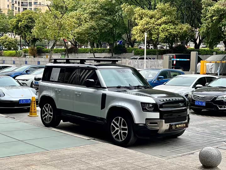 Фото 3 - Land Rover Defender