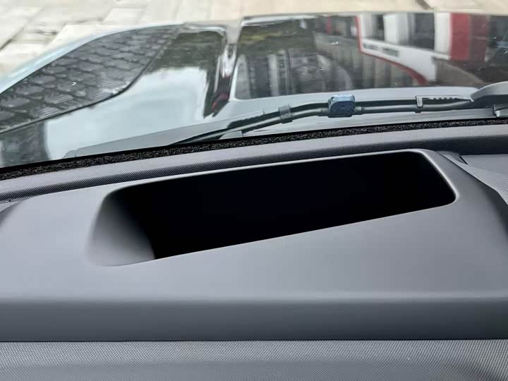 Фото 9 - Land Rover Defender