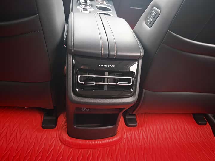 Photo 9 - Changan UNI-K