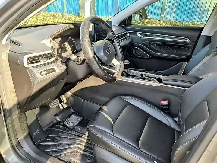 Фото 5 - Geely Emgrand