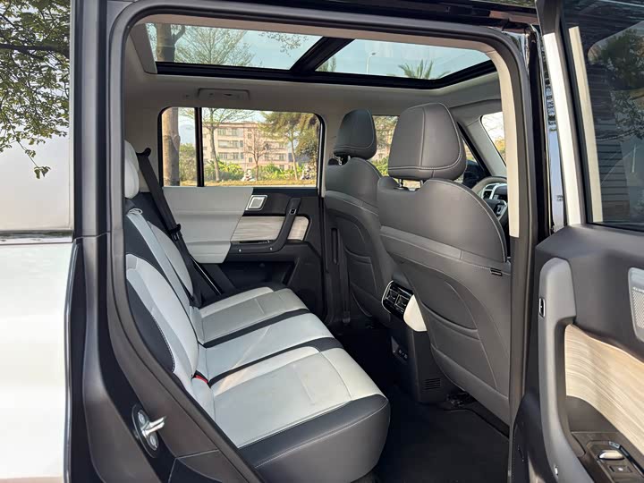 Фото 9 - Chery iCar 03