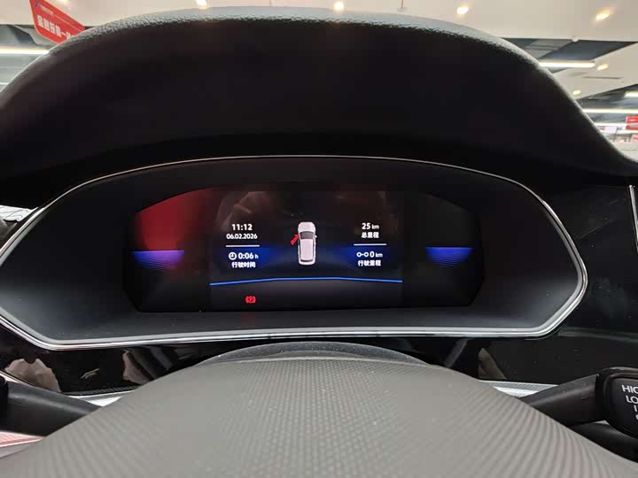 Photo 4 - Volkswagen Passat Hybrid