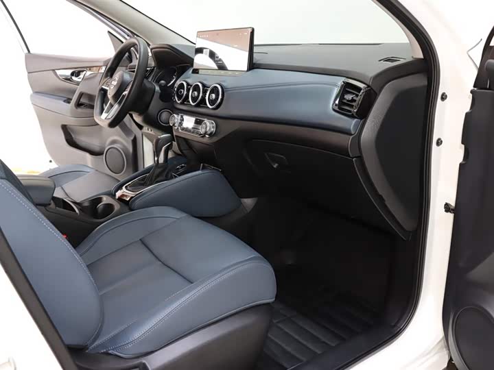 Фото 8 - Nissan Qashqai