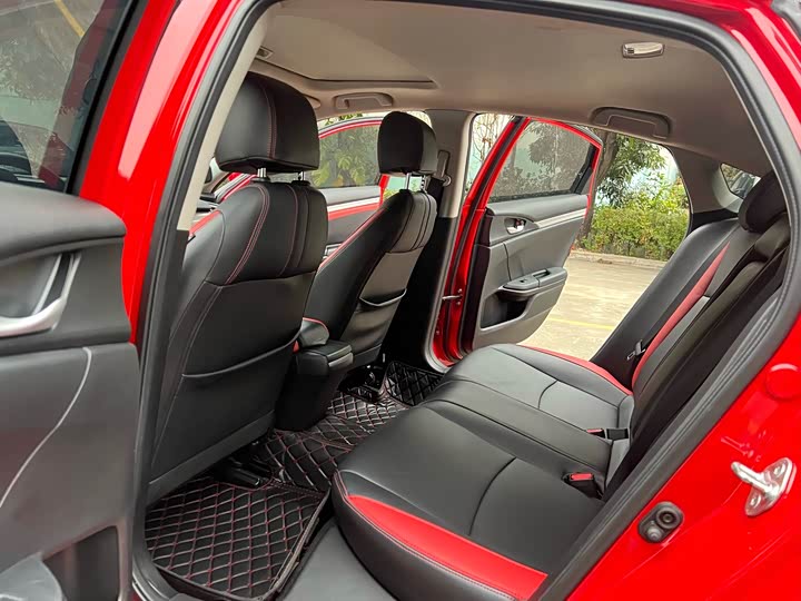 Фото 6 - Honda Civic