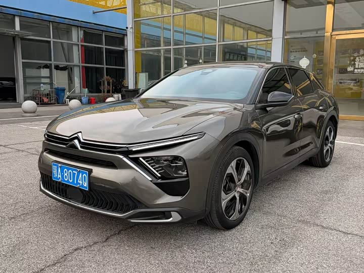 Фото 1 - Citroen C5 X