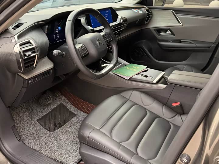 Фото 7 - Citroen C5 X