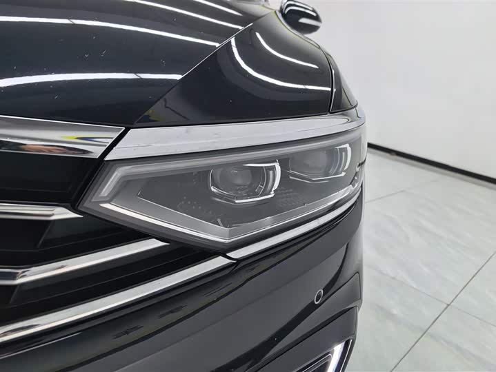 Фото 5 - Volkswagen Magotan GTE Hybrid