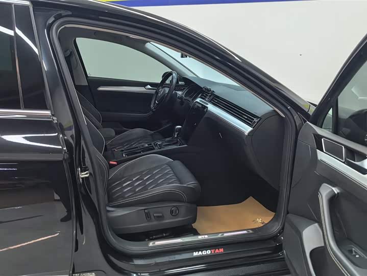 Фото 8 - Volkswagen Magotan GTE Hybrid