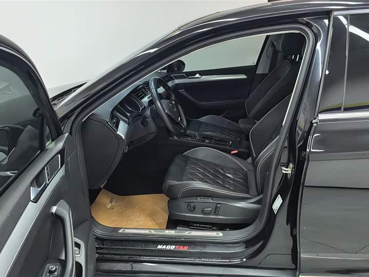 Фото 9 - Volkswagen Magotan GTE Hybrid