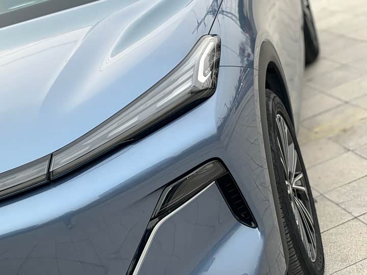 Photo 7 - Geely Galaxy Starship 7